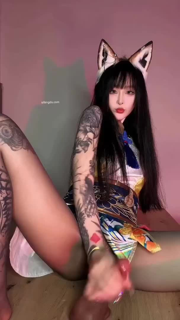 抖音网红纹身女神阳具插逼自慰诱惑
